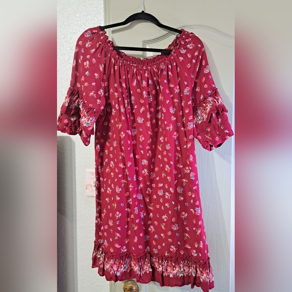 Max Studio Red Floral Midi Dress